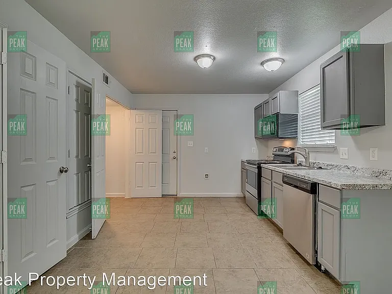 4930 Flamingo Rd #4930 — Photo 3