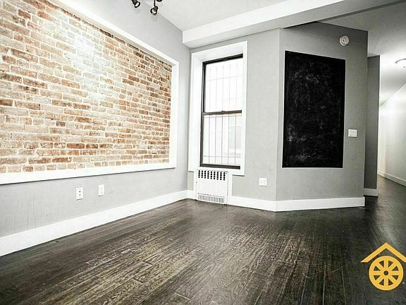 5th image of 154 Rogers Ave #1LL