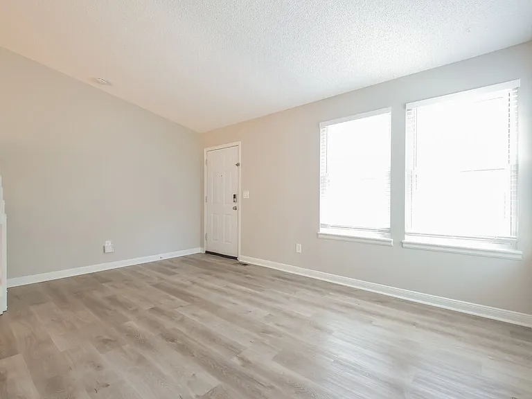 5763 S Quatar Cir — Photo 5