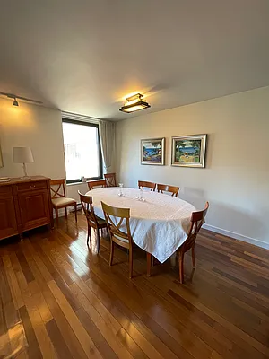 Sold by Hauseit LLC | media 12