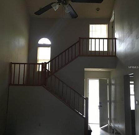 3rd image of 4061 Crossroads Pl