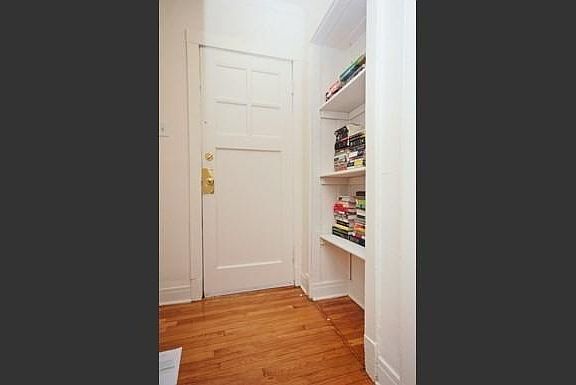 3rd image of 5634 N Magnolia Ave APT 1