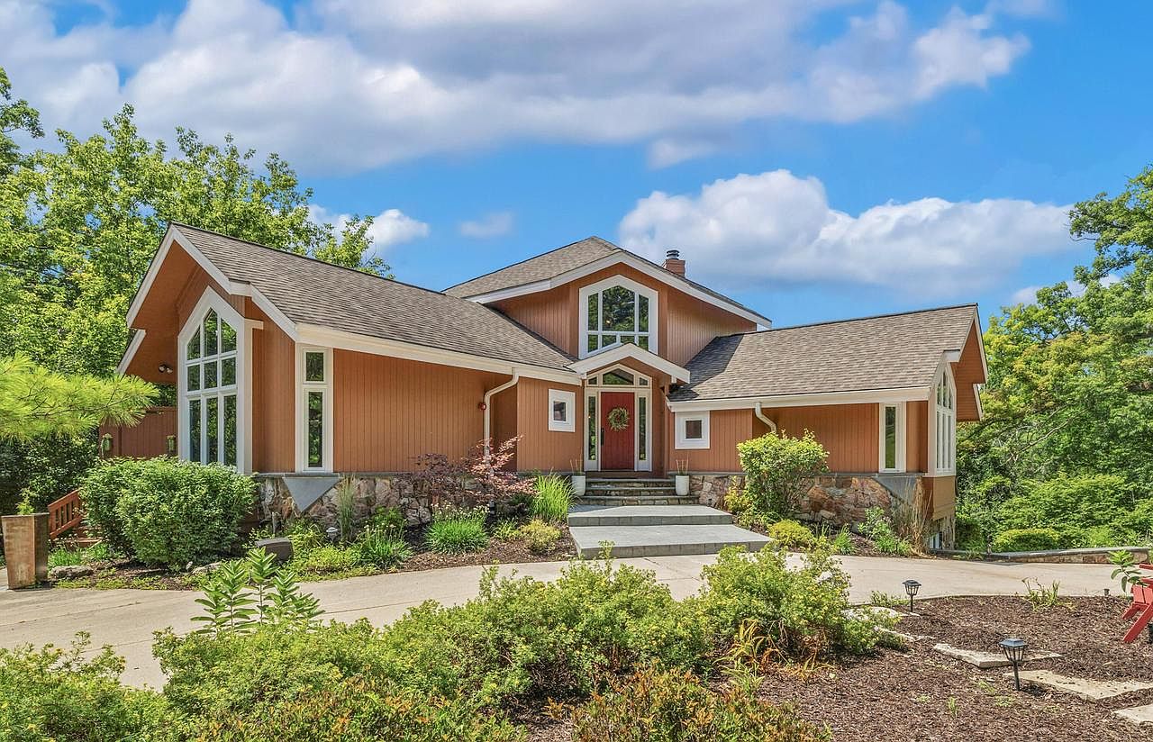 1460 Geneva Club DRIVE