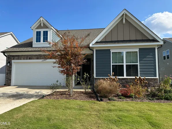 125 Alumroot Rd, Holly Springs, NC 27540