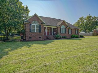 306 N Enochville Ave, Kannapolis, NC 28081