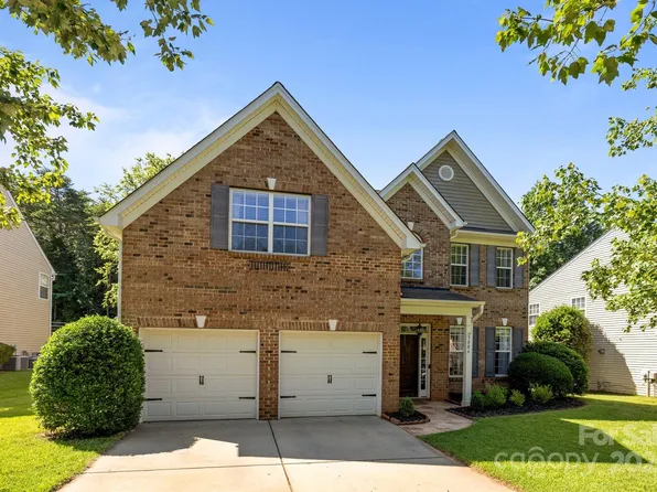 3006 S Legacy Park Blvd, Fort Mill, SC 29715