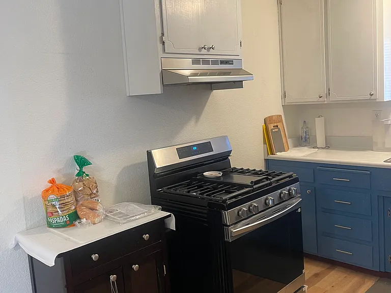 817 Madsen Dr — Photo 12