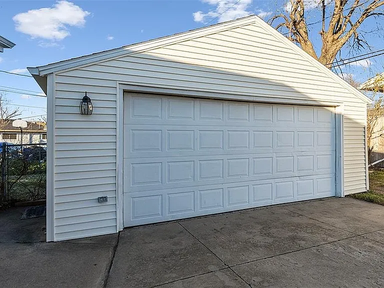 4501 Regal Ave NE — Photo 12