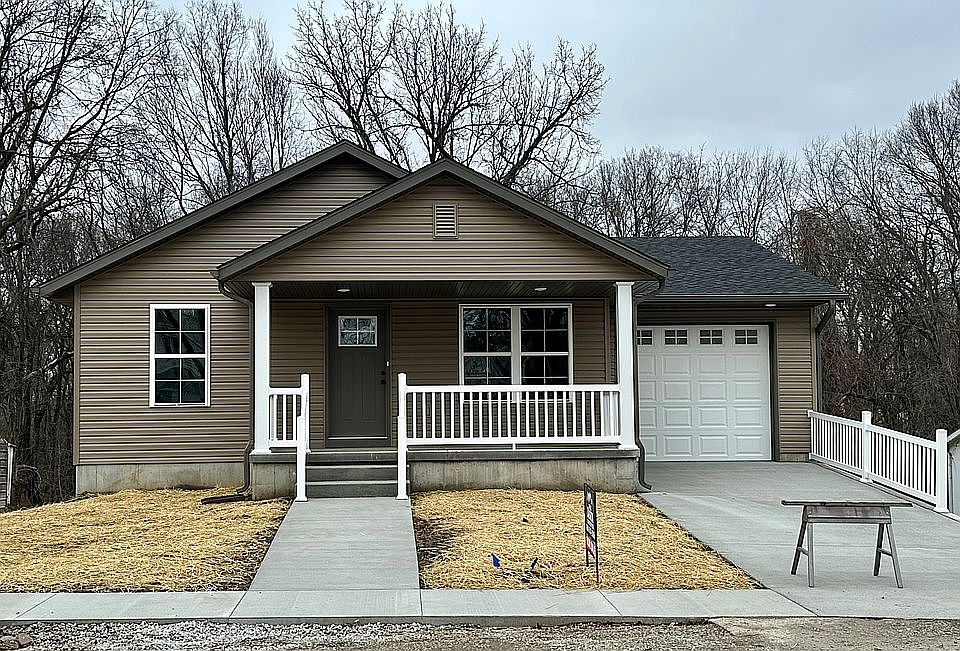 413 West Spring Street!