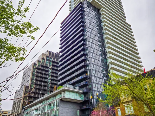 101 Erskine Ave, Toronto, ON