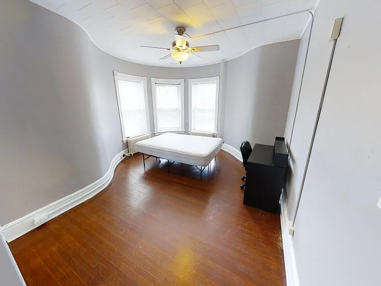 115 Comstock Ave #5 — Photo 5