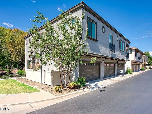 3rd image of 2750 S Voyager Dr Unit 103