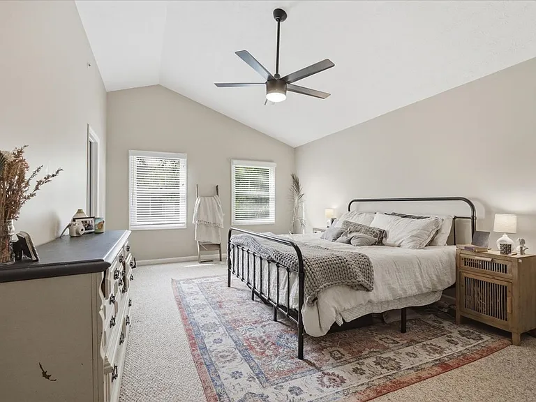 8611 Old Carriage Ct — Photo 28