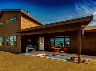 655 S Forest View Dr, Cornville, AZ 86325