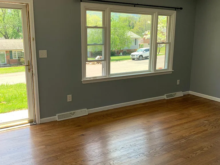 507 Moran Ave — Photo 9