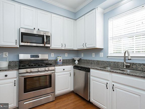5th image of 15273 Brazil Cir