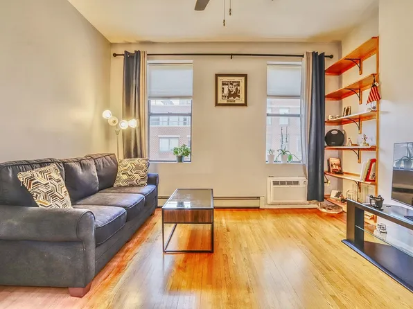 70 Park Avenue image 17 of 21