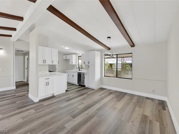 3076 Gavilan Ln, Las Vegas, NV 89122