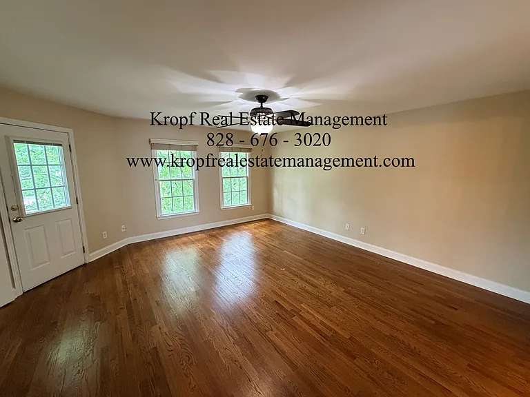 55 Round Top Rd — Photo 16