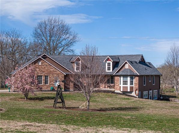501 Arnold St, Creighton, MO 64739