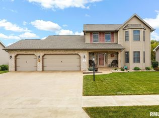 18 Holborn Ct, Washington, IL