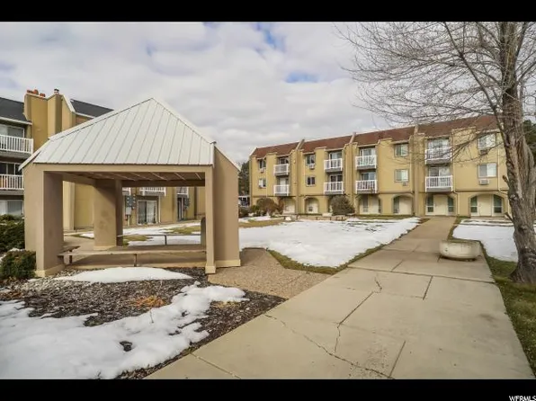 5600 Meadow Ln #156, South Ogden, UT 84403