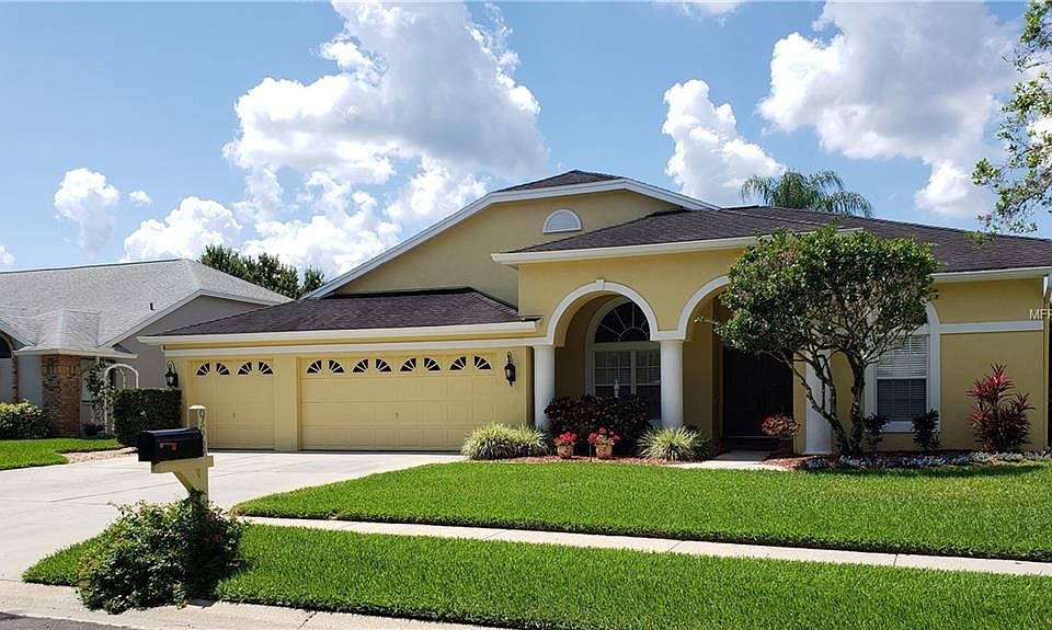 1st image of 958 Cobblestone Ln