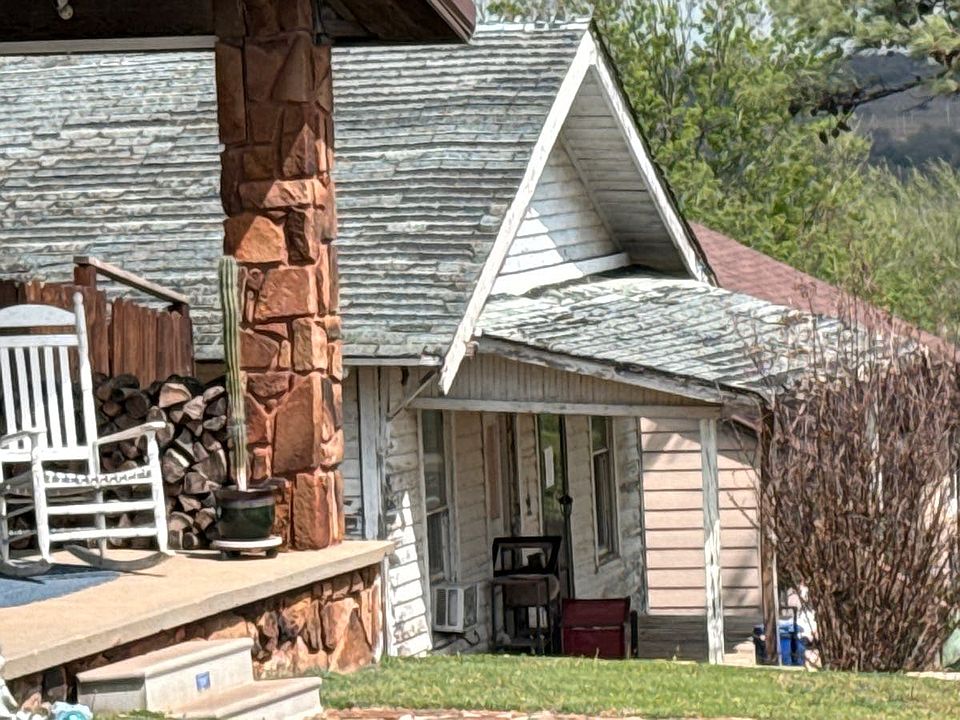 918 W Cedar Ave, Barnsdall, OK 74002 Zillow