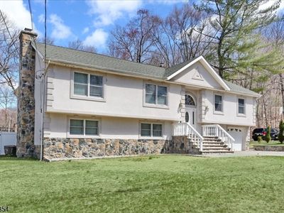 50 Roger Ct, Ringwood, NJ, 07456
