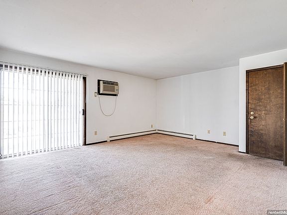 3rd image of 4605 Hayes Rd #3821-01