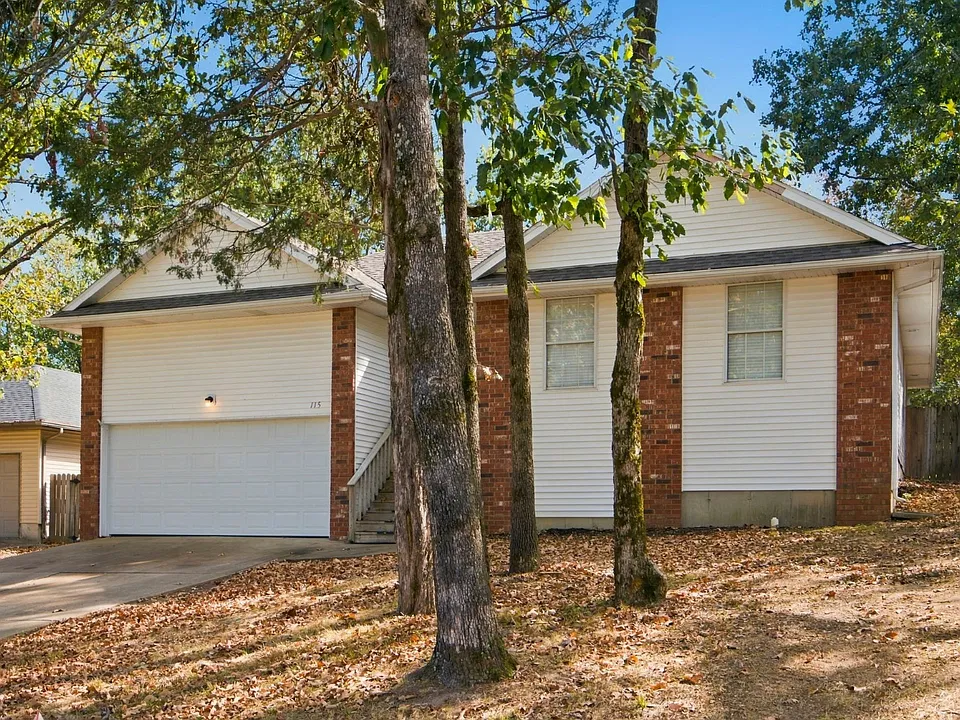 115 Richmond Heights Blvd
