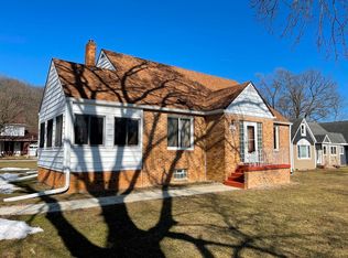 1011 Clark St, Marseilles, IL 61341