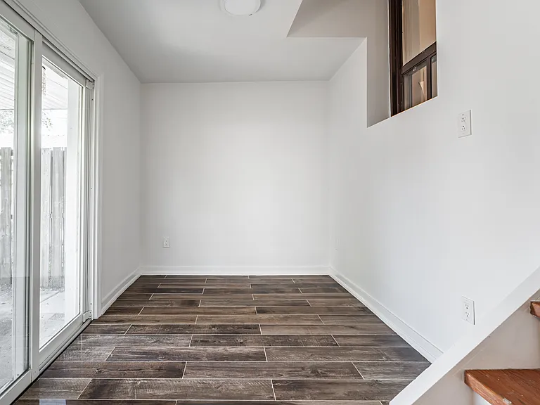 482 Whitmore Ave — Photo 16