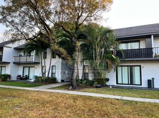 Colonial Village, Hollywood, FL 33024