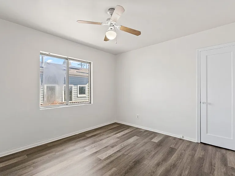 76 W Apricot Ave #2 — Photo 8