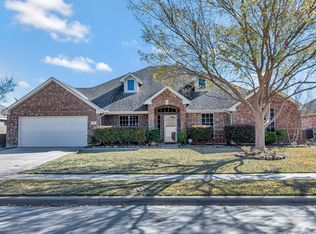 203 Chinaberry Trl, Forney, TX 75126