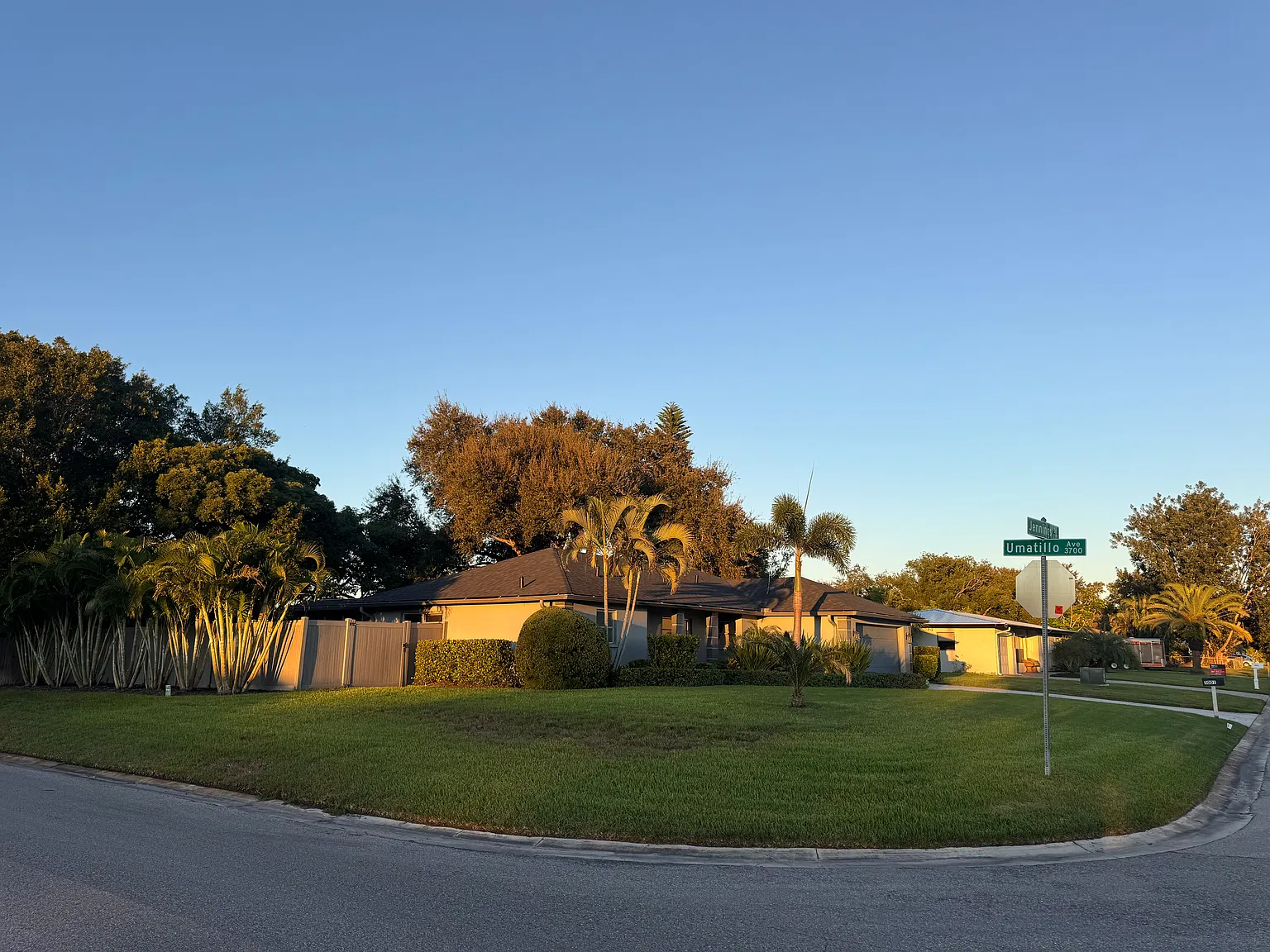 3 bed, 1556 sqft, $3,000 — Photo 3