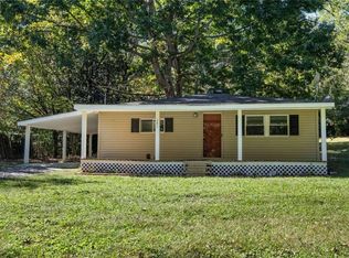 281 Sequoyah Cir NE, Calhoun, GA 30701