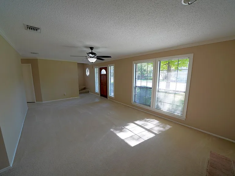7315 Park West Dr — Photo 7
