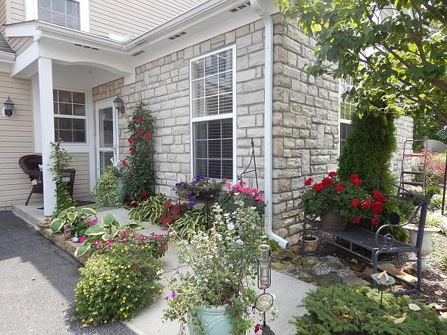1st image of 6267 Abby Gate Ct