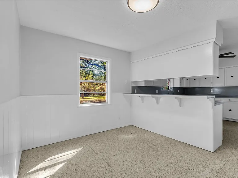 23311 Nichols Sawmill Rd — Photo 7