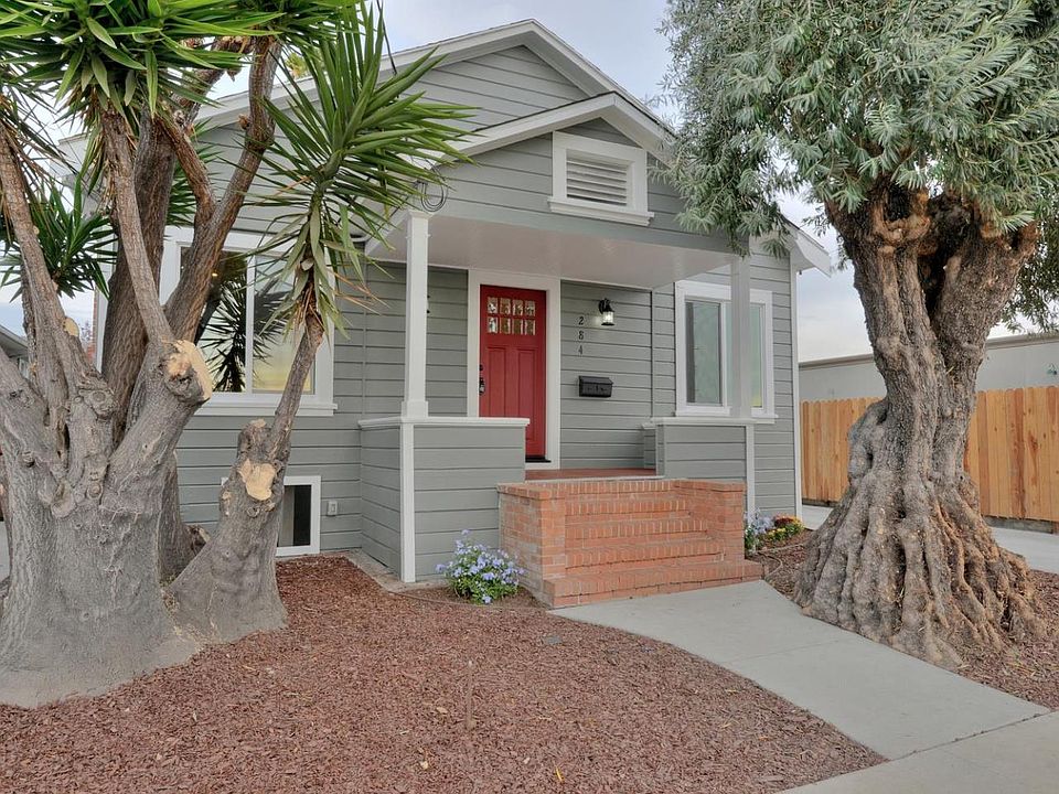 1st image of 284 Lincoln Ave