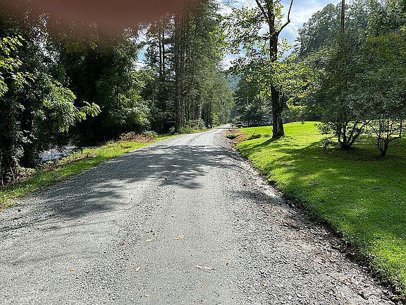 Road in front of house