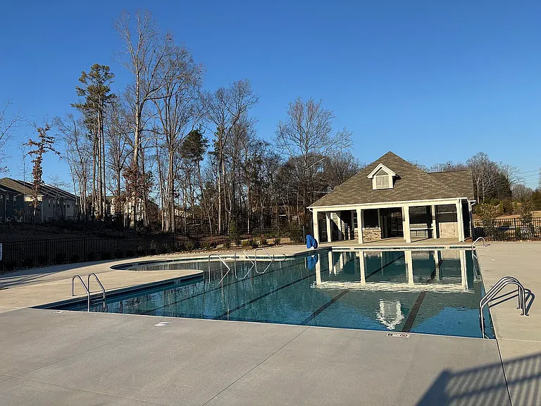 8138 Ramsburg Dr — Photo 34