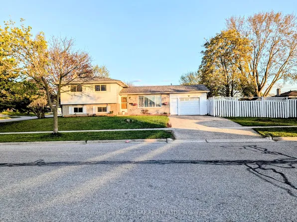 261 Overlea Dr, Kitchener, ON N2M 1T7