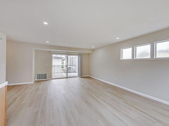 3rd image of 625 Cedar St #M