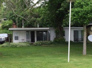 6671 Lorne Dr, Pentwater, MI 49449