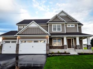 20128 Heath Ave, Lakeville, MN 55044