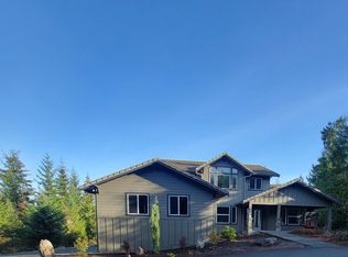 756 High Country Dr, Port Angeles, WA 98362