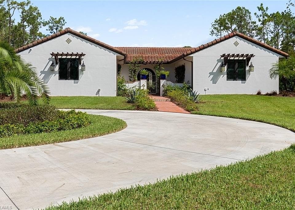 1st image of 6461 Bottlebrush Ln